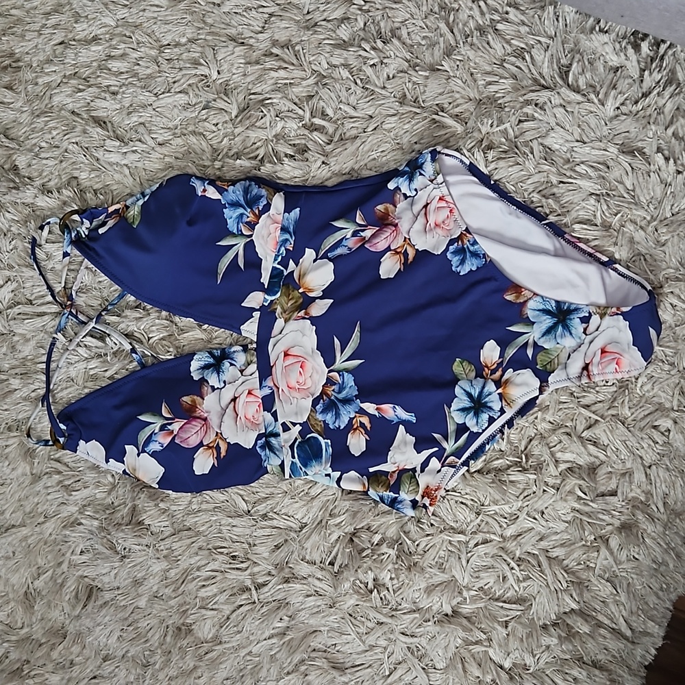 Floral Cupshe one piece bathing suit